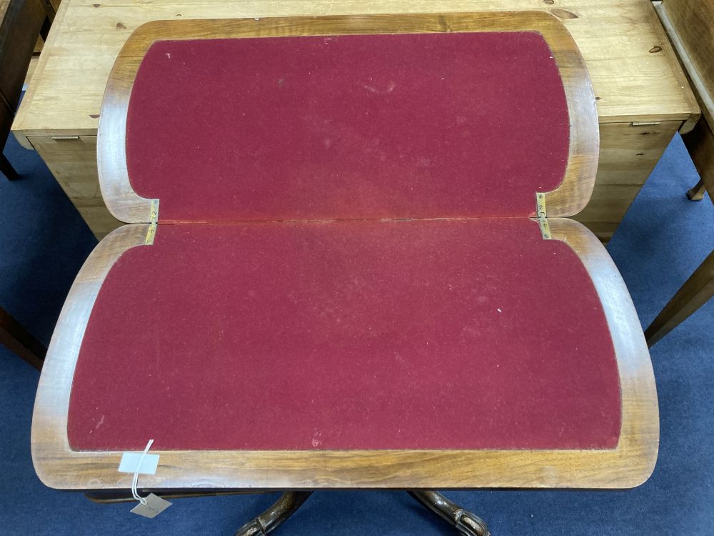 A Victorian burr walnut folding card table, width 92cm depth 45cm height 73cm